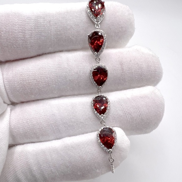 .925 Sterling Silver Pear Shaped Red Cz & Clear Cz Bolo Adjustable Bracelet - Picture 8 of 13